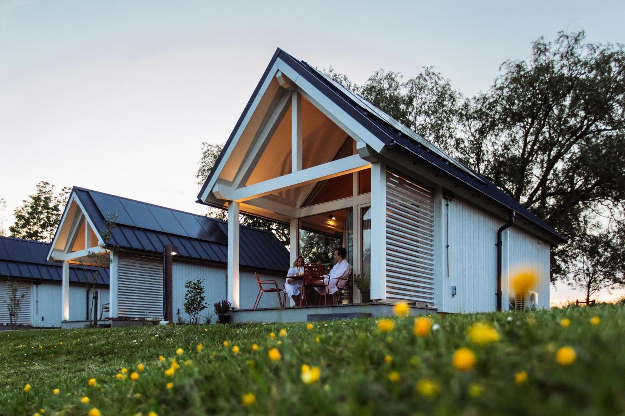 Tiny house - vakantiepark de Schreiershoek Dokkum Kamer foto