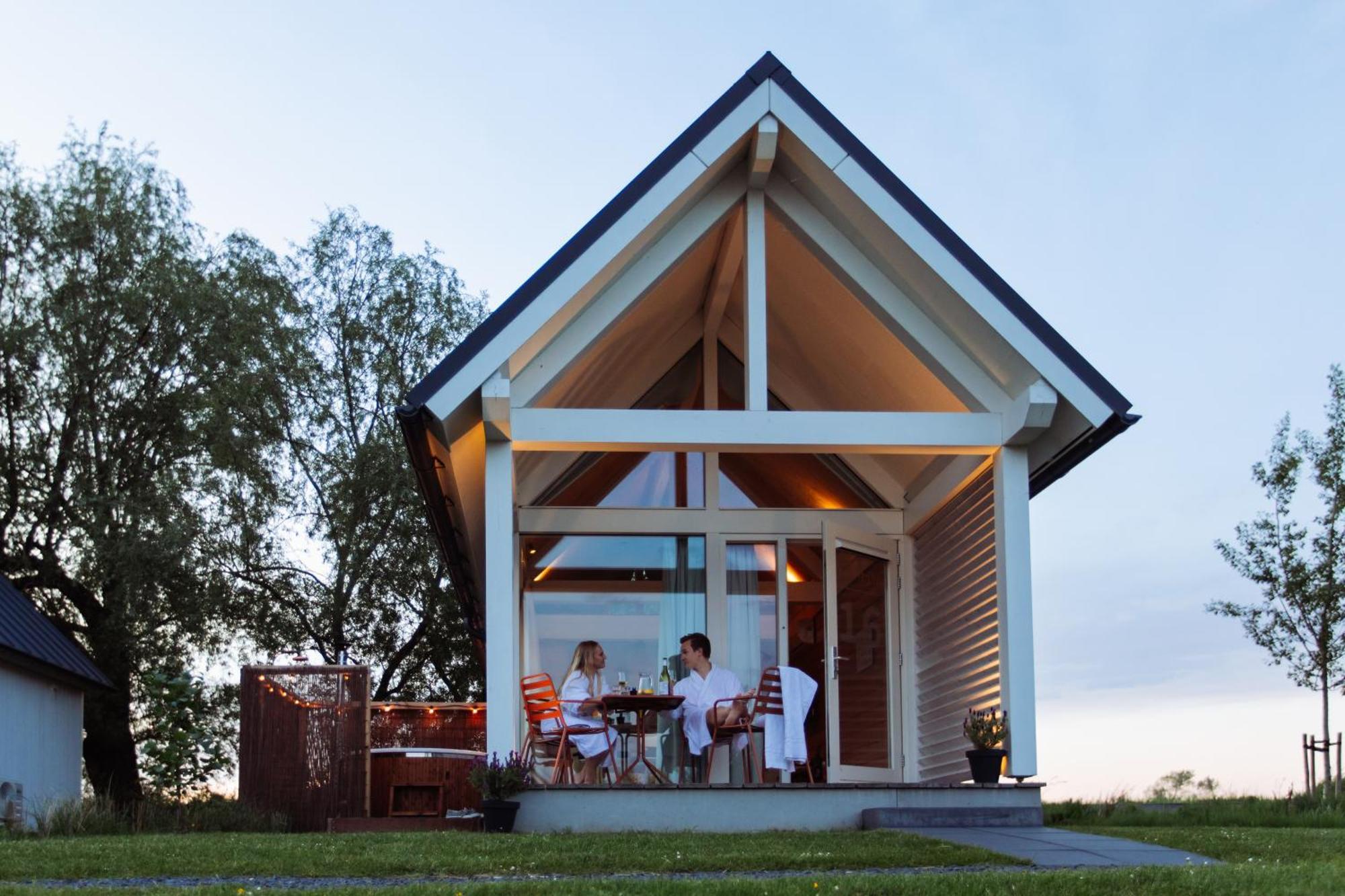 Tiny house - vakantiepark de Schreiershoek Dokkum Kamer foto